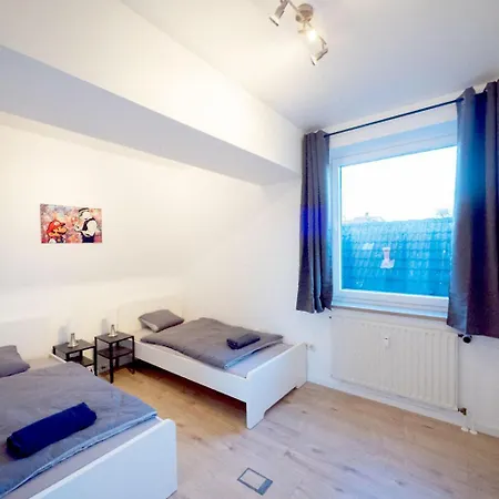 Work & In Apartament *